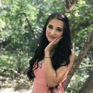 Meet your Posher, Bri